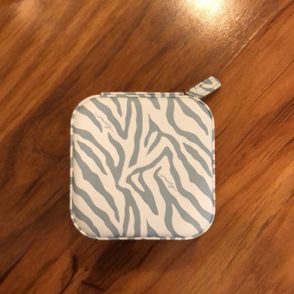 Milly travel jewelry case